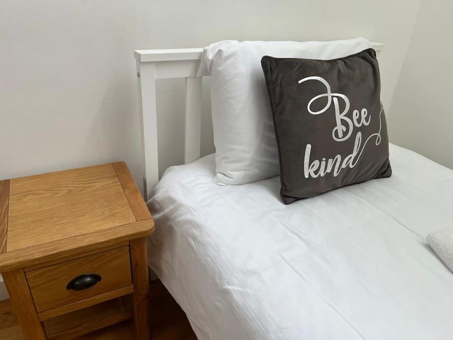 Entire Flat In Euston-Kings Cross Apartment Лондон Екстериор снимка
